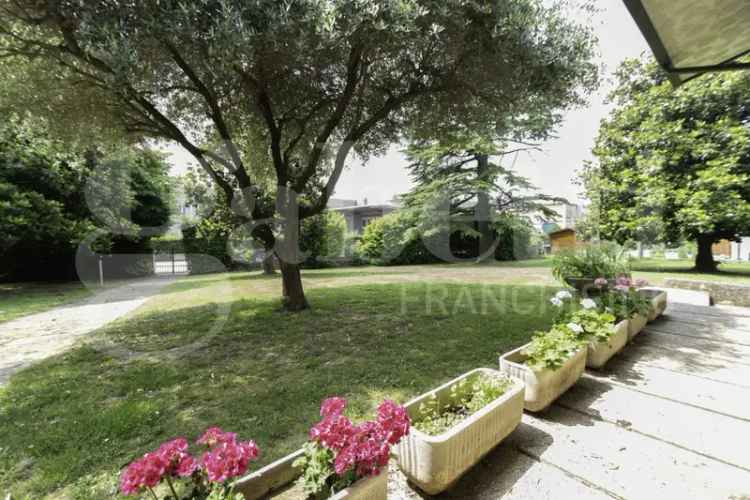 Villa singola in Via Sambughè 0, Preganziol, 10 locali, 2 bagni