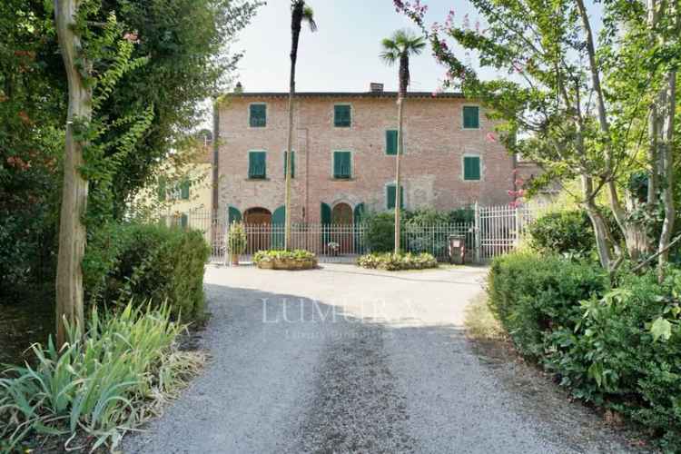 Villa bifamiliare via Francesca Nord 182, Centro, Castelfranco di Sotto