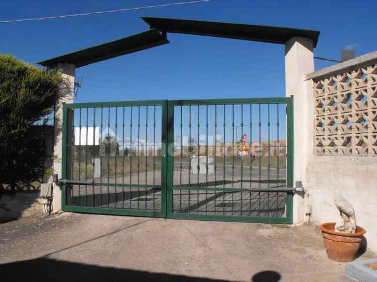 Villa unifamiliare Contrada Torre Spagnola, Matera