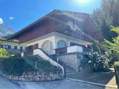 Villa in Vendita Comelico Superiore 6 Locali 262 mq