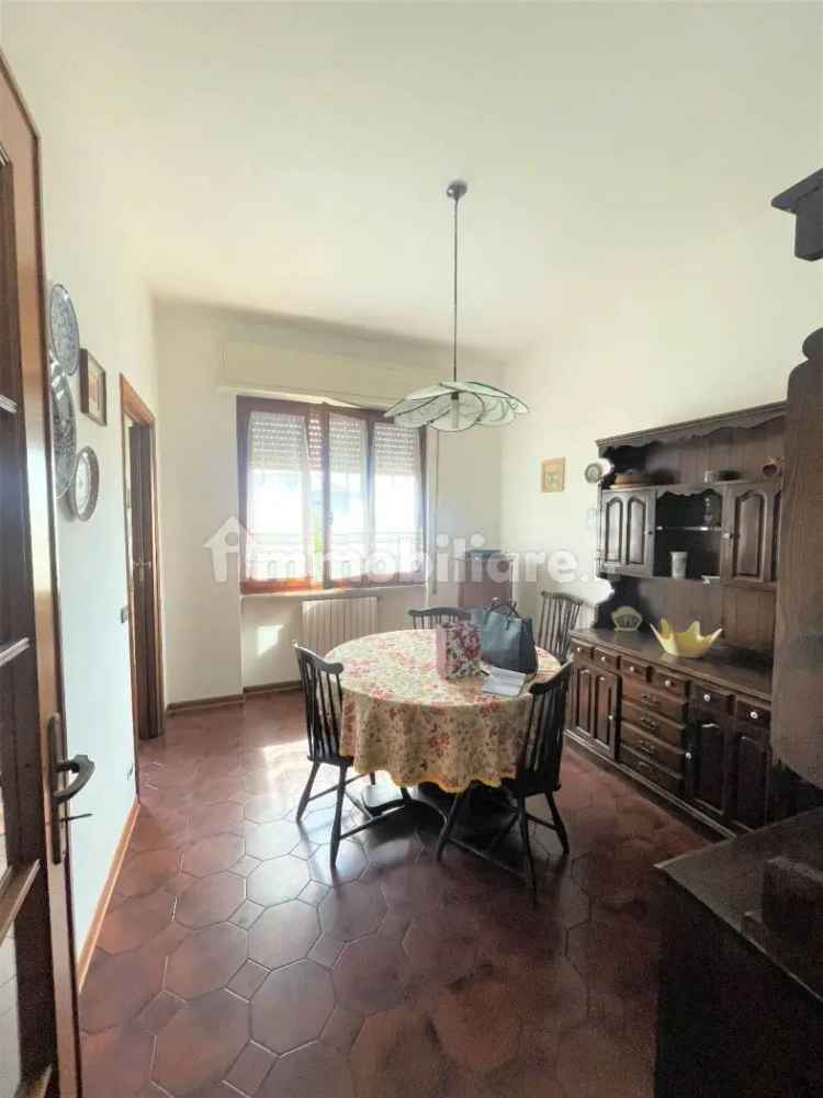 Appartamento in villa via delle Pinete 142, Bondano - Partaccia, Massa