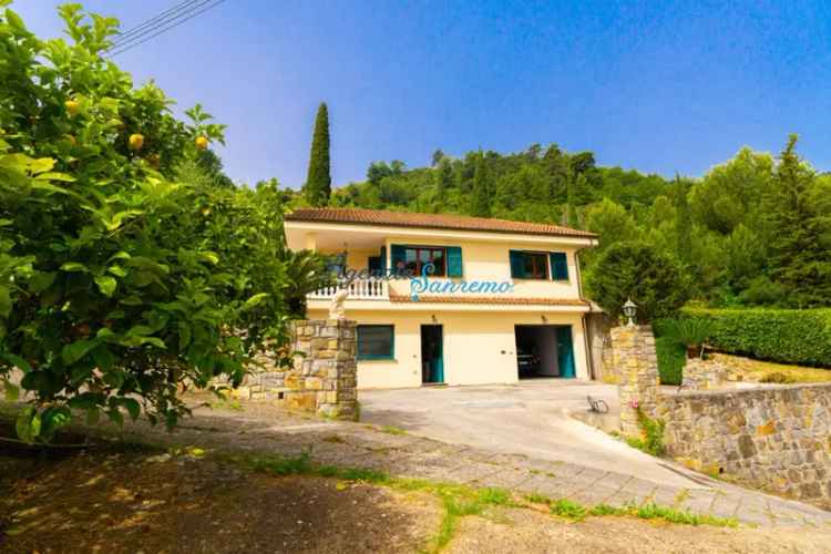 Villa in Strada San Lorenzo, Sanremo, 4 locali, 2 bagni, garage