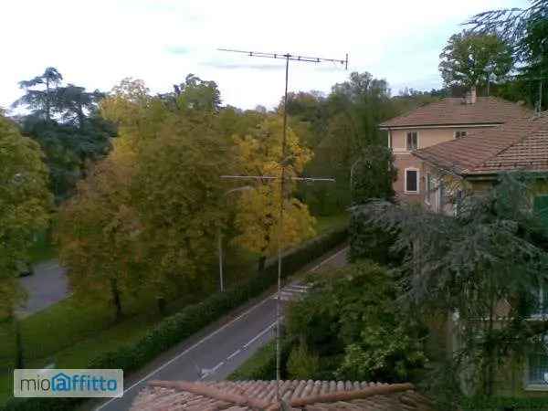 Appartamento In Affitto in Via dei Colli, Bologna, Emilia-Romagna