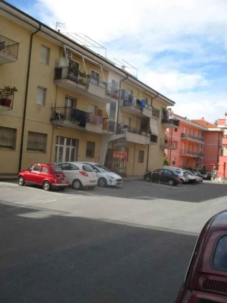 Bilocale via Palmiro Togliatti 16, Centro, Albenga