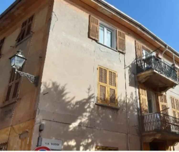 Appartamento in Via Doddi 10, Stazzano, 6 locali, 1 bagno, 94 m²