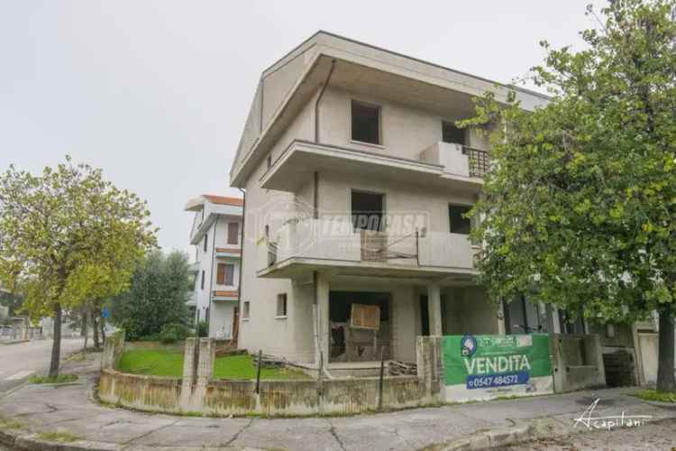 Casa indipendente 5 livelli da rifinire Cesena