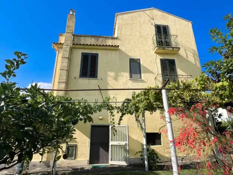 Villa singola in Santa Maria Le Piane, Vibonati, 6 locali, 3 bagni