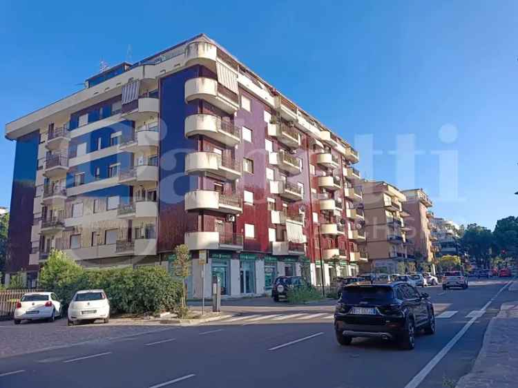 Appartamento in Via Don Minzoni 115, Rende, 10 locali, 3 bagni, 260 m²