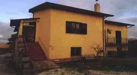 Casa singola 236 mq Valfabbrica