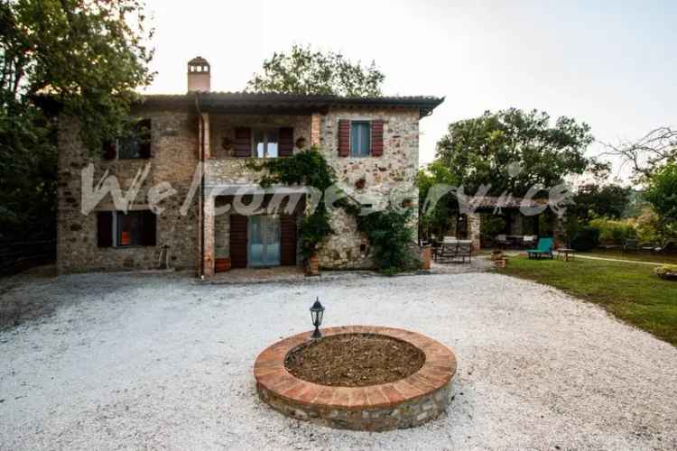 Villa unifamiliare todi, Todi