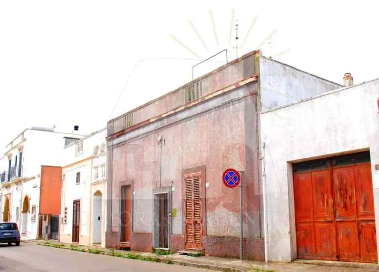 Terratetto unifamiliare via Roma 141, Centro, Castrignano del Capo