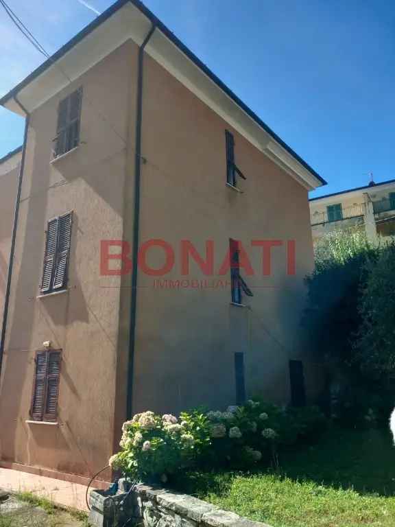 Villa in Via Colombo 20, Ameglia, 16 locali, 3 bagni, giardino privato