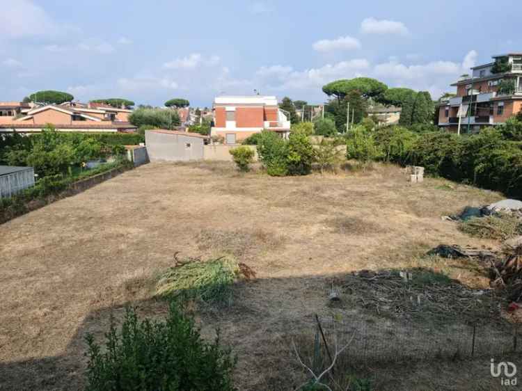 Vendita terreno di 1.390 m² in Anzio (00042) - 82733 - iad