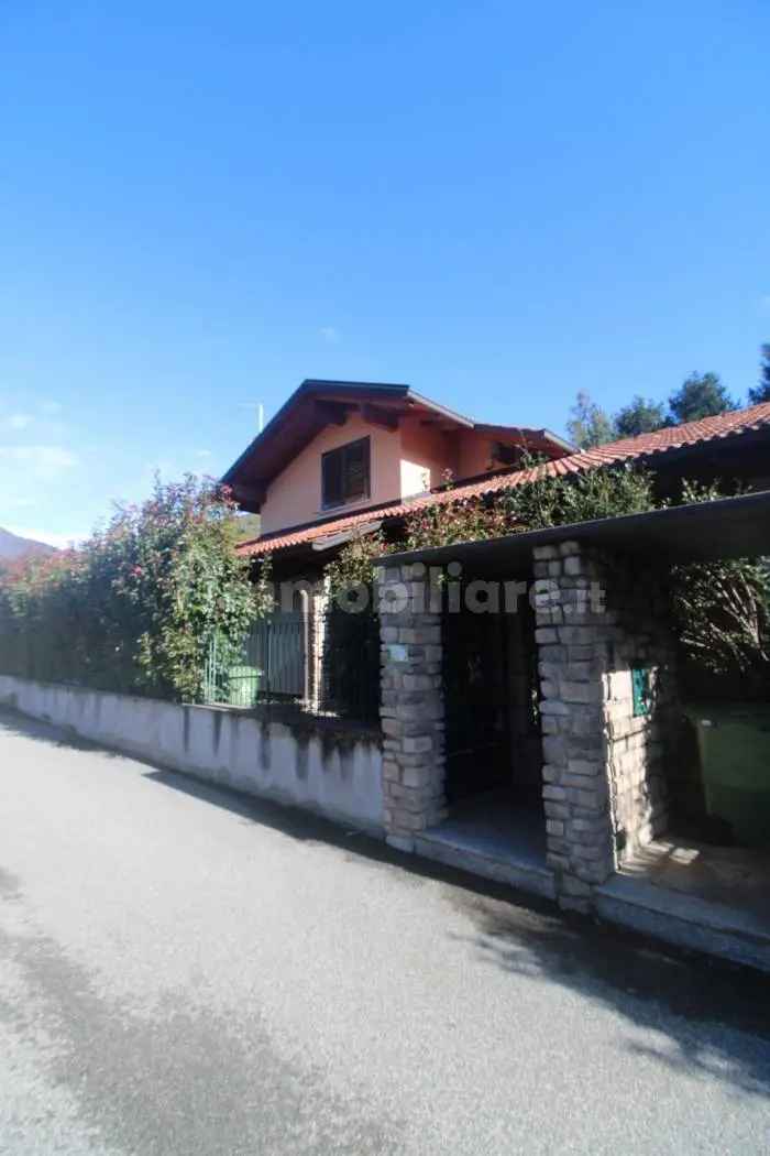 Villa unifamiliare via per Scopelletto 24/D, Centro, Varallo