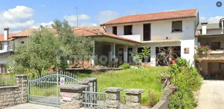 Villa unifamiliare via Cividale, Togliano, Torreano