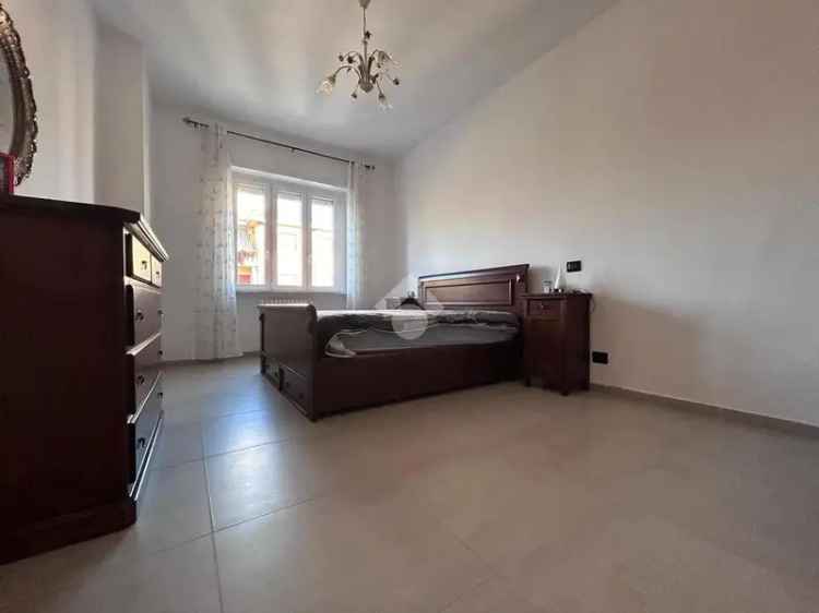 Quadrilocale viale Pilone 123, Corso Alessandria, Asti