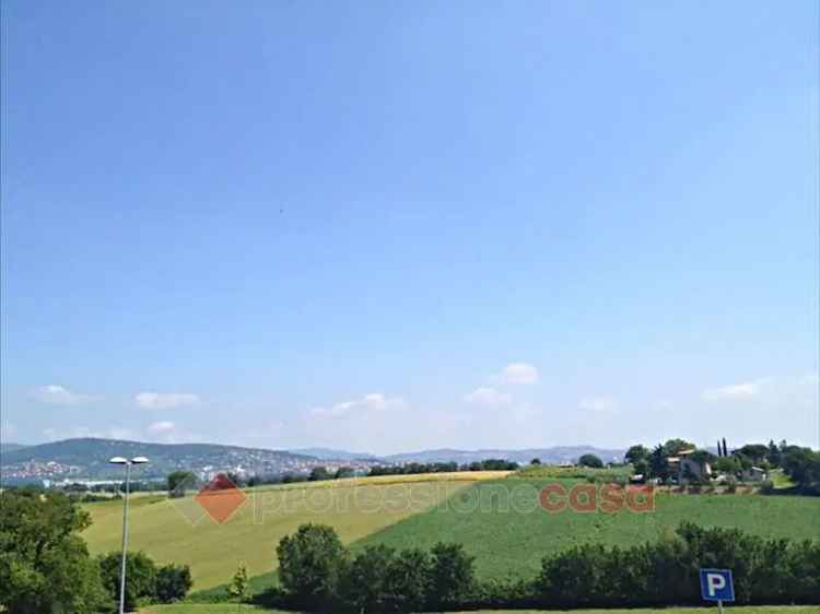 Terreno in vendita  a Perugia