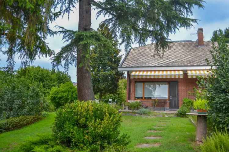 Villa in Via Solairano, Pino Torinese, 11 locali, 3 bagni, con box