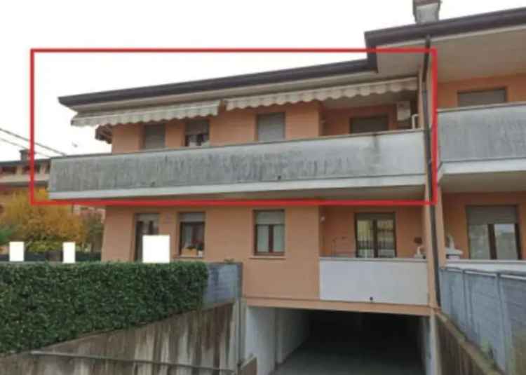 Appartamento in Via Altaura Vallarana, Casale di Scodosia, 6 locali