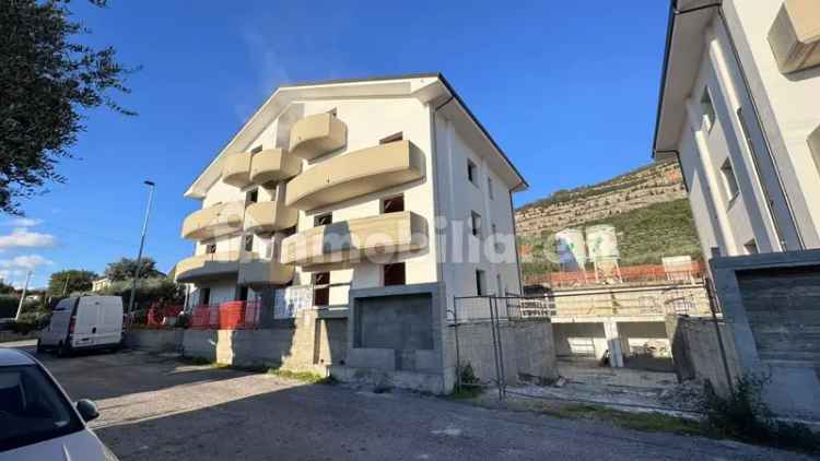 Appartamento via Achille Grandi 19, Centro, Monsummano Terme