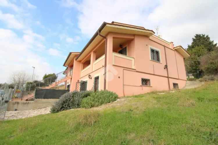 Villa a schiera in vendita