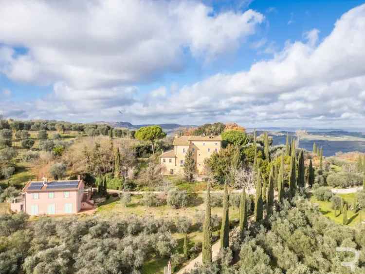 Villa plurifamiliare traversa di Montepulciano, Montepulciano