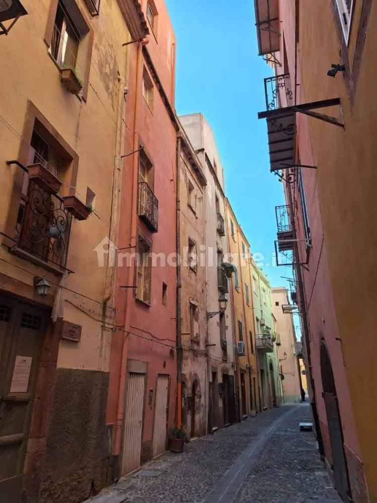 Terratetto unifamiliare via Santa Croce, Centro, Bosa