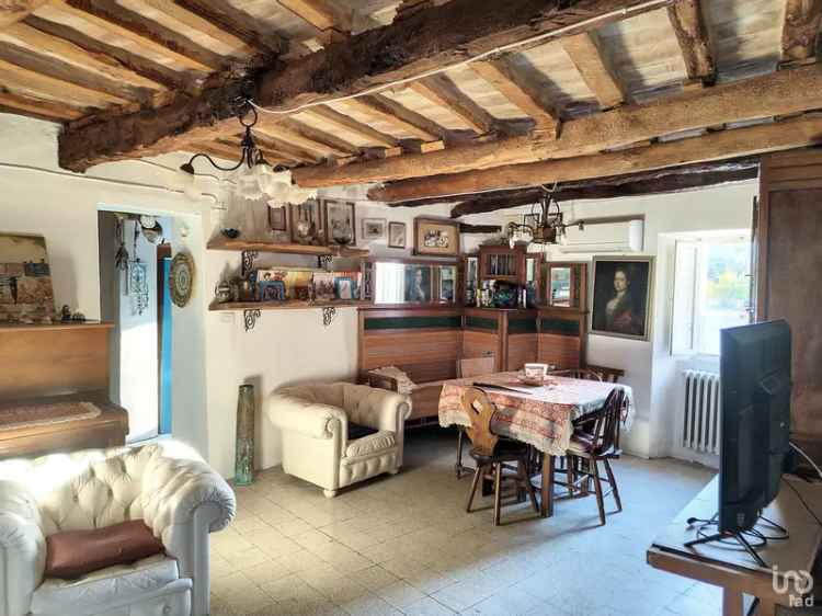 Vendita casa 8 locali di 220 m² in Ponzano di Fermo (63845) - 97772 - iad