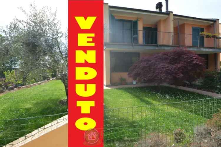 Villa in VIA MANZONI, Cavenago di Brianza, 5 locali, 3 bagni, 226 m²