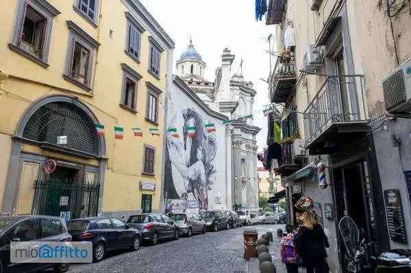 Appartamento In Affitto in Napoli, Campania