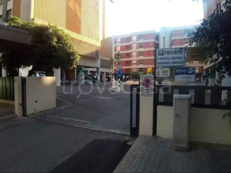 Appartamento in in affitto da privato a Cagliari via Stanislao Caboni, 3