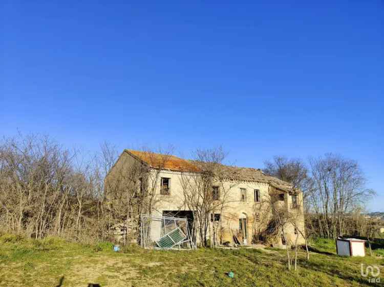 Vendita casa 0 locali di 350 m² in Recanati (62019) - 69100 - iad