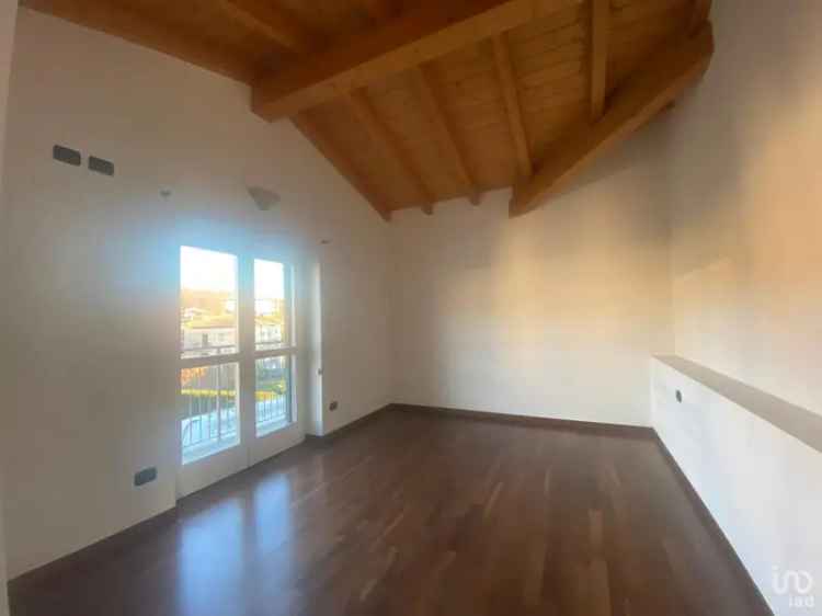 Vendita trilocale di 75 m² a Gavirate (21026) - 65833 - iad