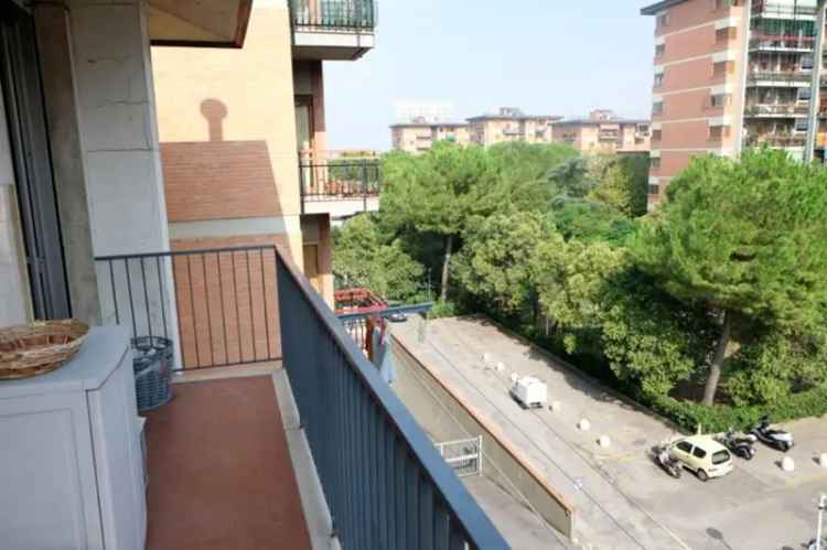 Appartamento in Firenze Via di Novoli, Firenze, 5 locali, 1 bagno