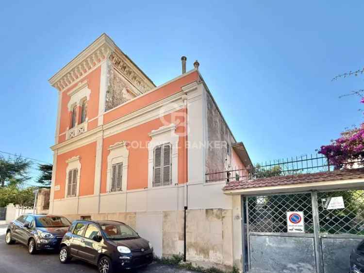 Villa unifamiliare corso Umberto I 39, Santo Spirito, Bari