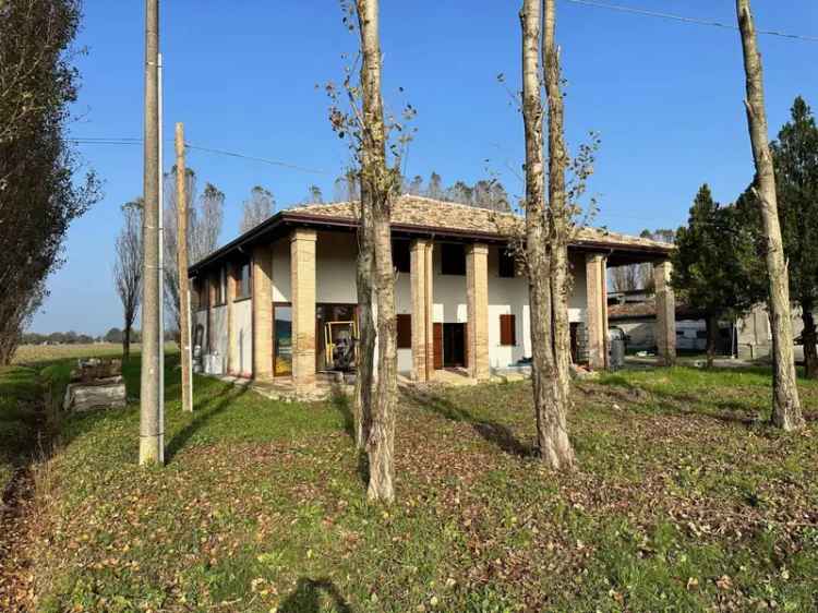 Villa bifamiliare Strada Chiesa di Castelnovo 26B, Baganzola - Aeroporto, Parma