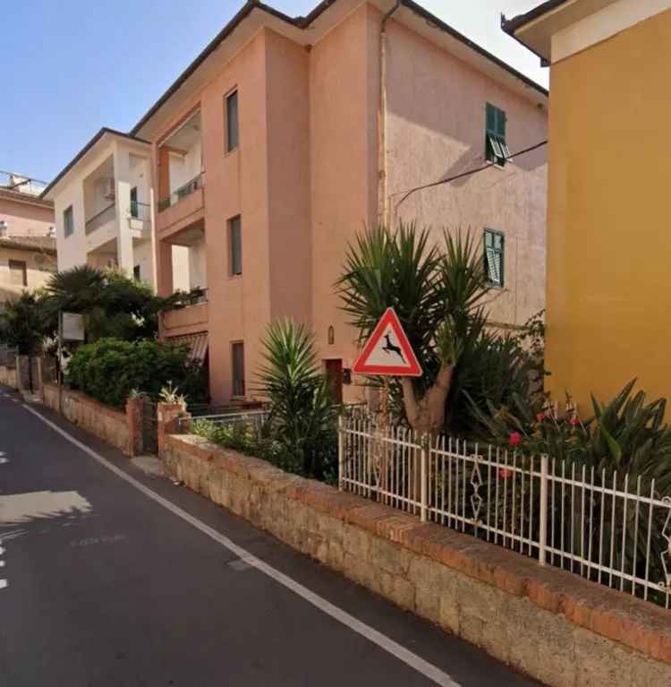 Appartamento in Viale Caravaggio, Monte Argentario, 5 locali, 2 bagni