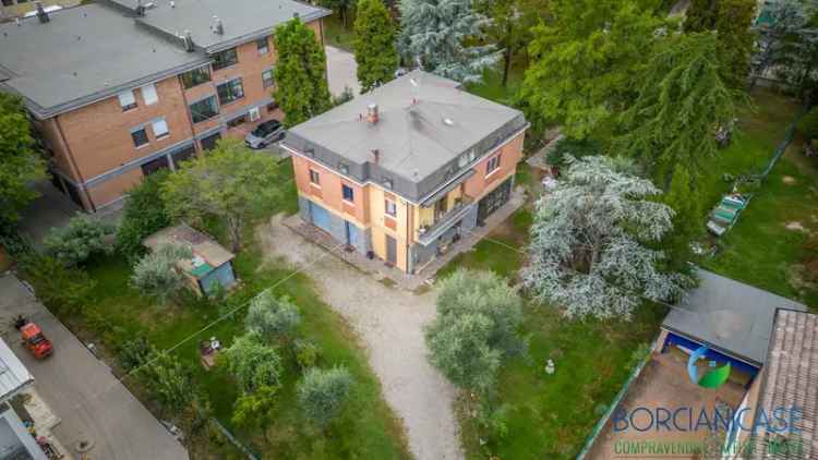 Villa plurifamiliare via Enrico Zaccaria 84, Ganaceto - Lesignana, Modena