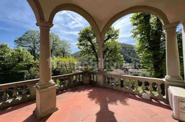 Villa unifamiliare via Corsena, Centro, Bagni di Lucca