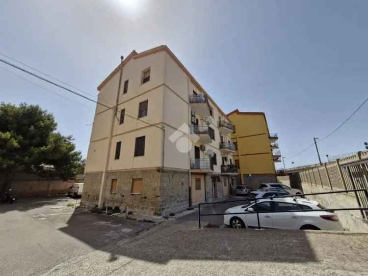 Quadrilocale via San Paolo 7, La Plaia, Cagliari