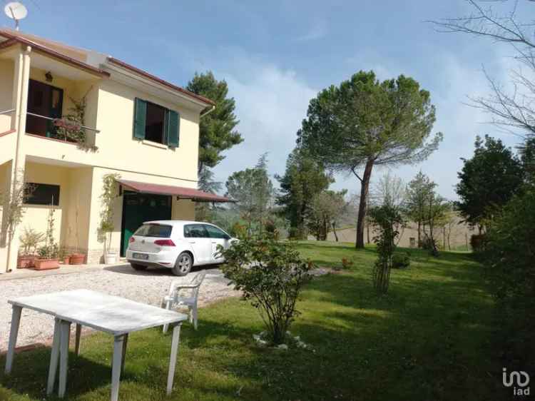 Vendita casa 10 locali di 320 m² in Senigallia (60019) - 72883 - iad