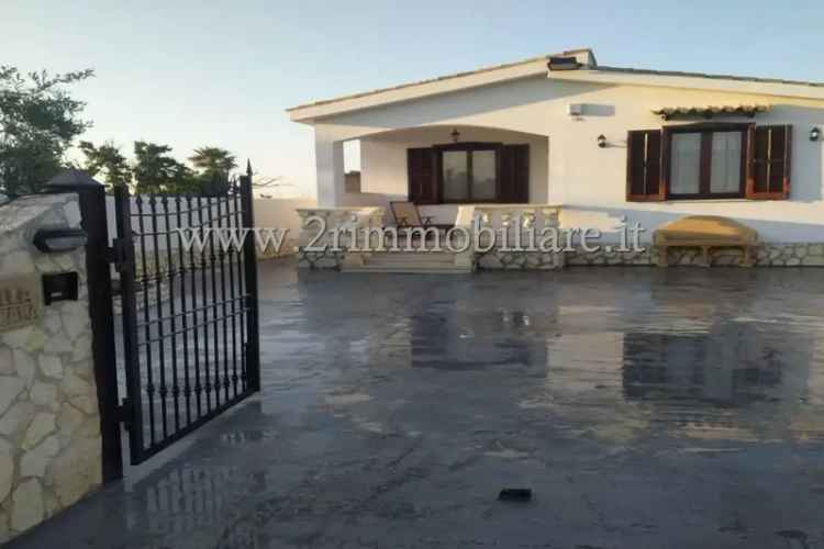 Villa in Via Anno Santo, Mazara del Vallo, 4 locali, 1 bagno, arredato