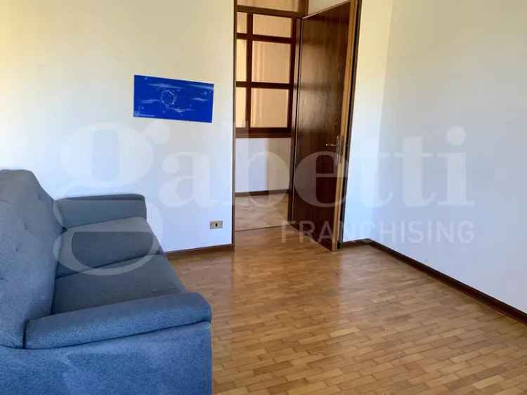 Casa Indipendente in Via Stradazza, 31, Castelfranco Veneto (TV)