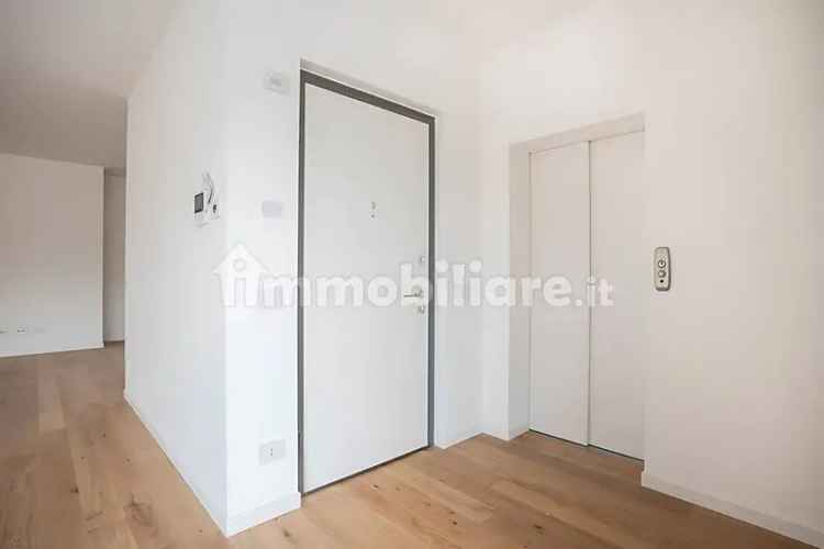 Attico via Stretta 79/b, Casazza, Brescia