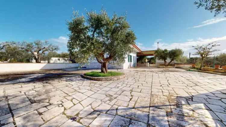 Villa unifamiliare via Castiglione, Conversano