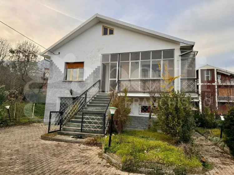 Villa singola in Merlino, Sangano, 6 locali, 2 bagni, giardino privato