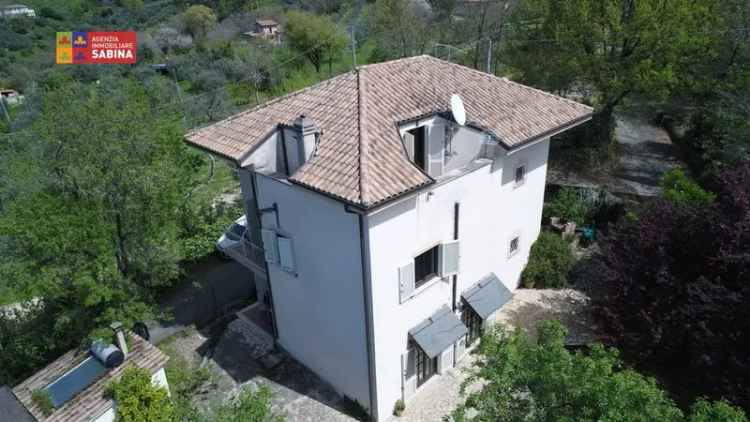 Villa unifamiliare via Palombara 8, Poggio Catino