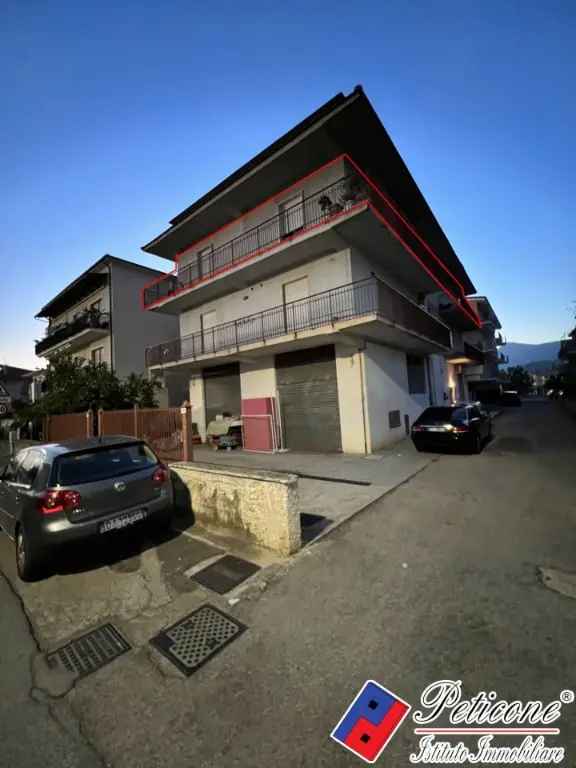 Appartamento in Via Arnale Rosso, Fondi, 5 locali, 2 bagni, 100 m²