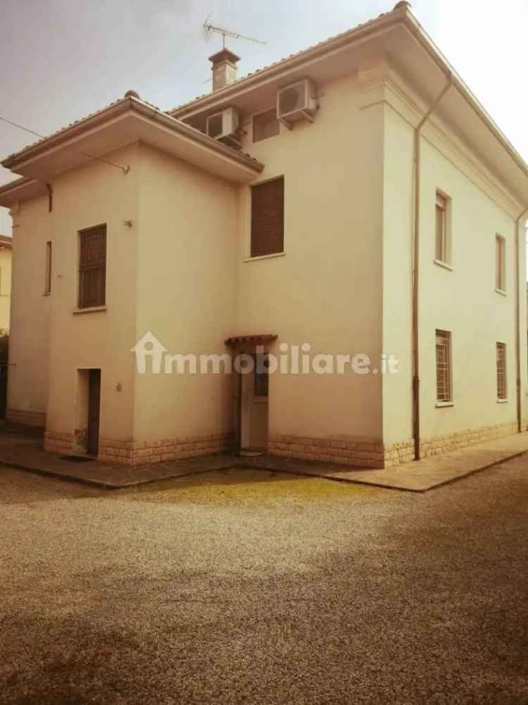 Villa unifamiliare di Renazzo, Renazzo, Cento