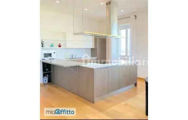 Affitto 6 camera appartamento di 460 m² in Rome